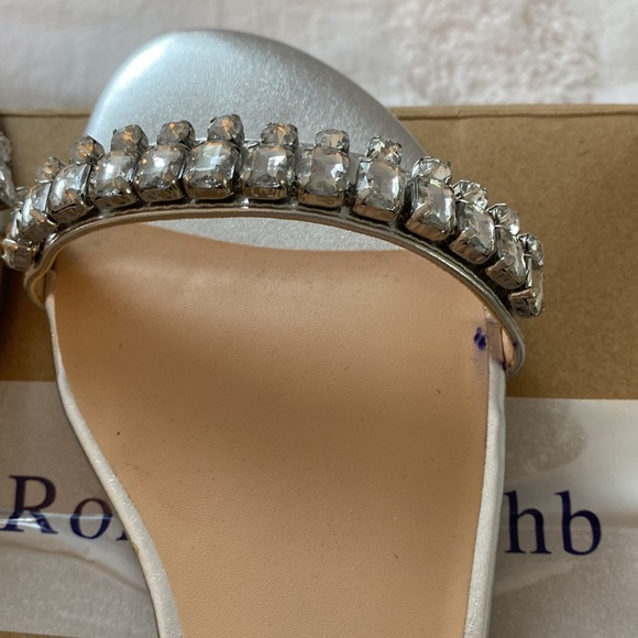ROHB by Joyce Azria Cava Silver with Crystals flat Sandals Size 7.5 - Picture 8 of 10